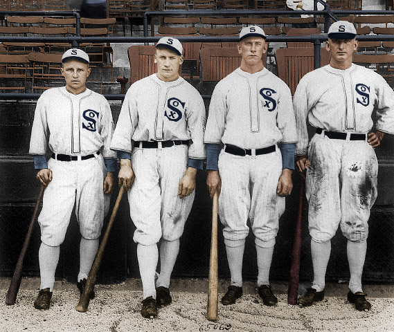 history of white sox uniforms